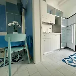 Vicolo Gobetti בית הארחה *