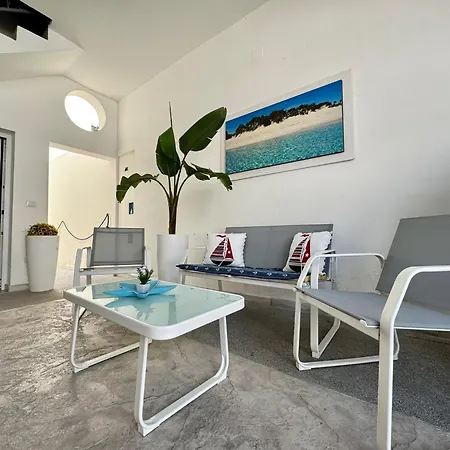 Porto Cesareo Family House 2 * Porto Cesareo