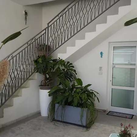 Vendégház Porto Cesareo Family House 2
